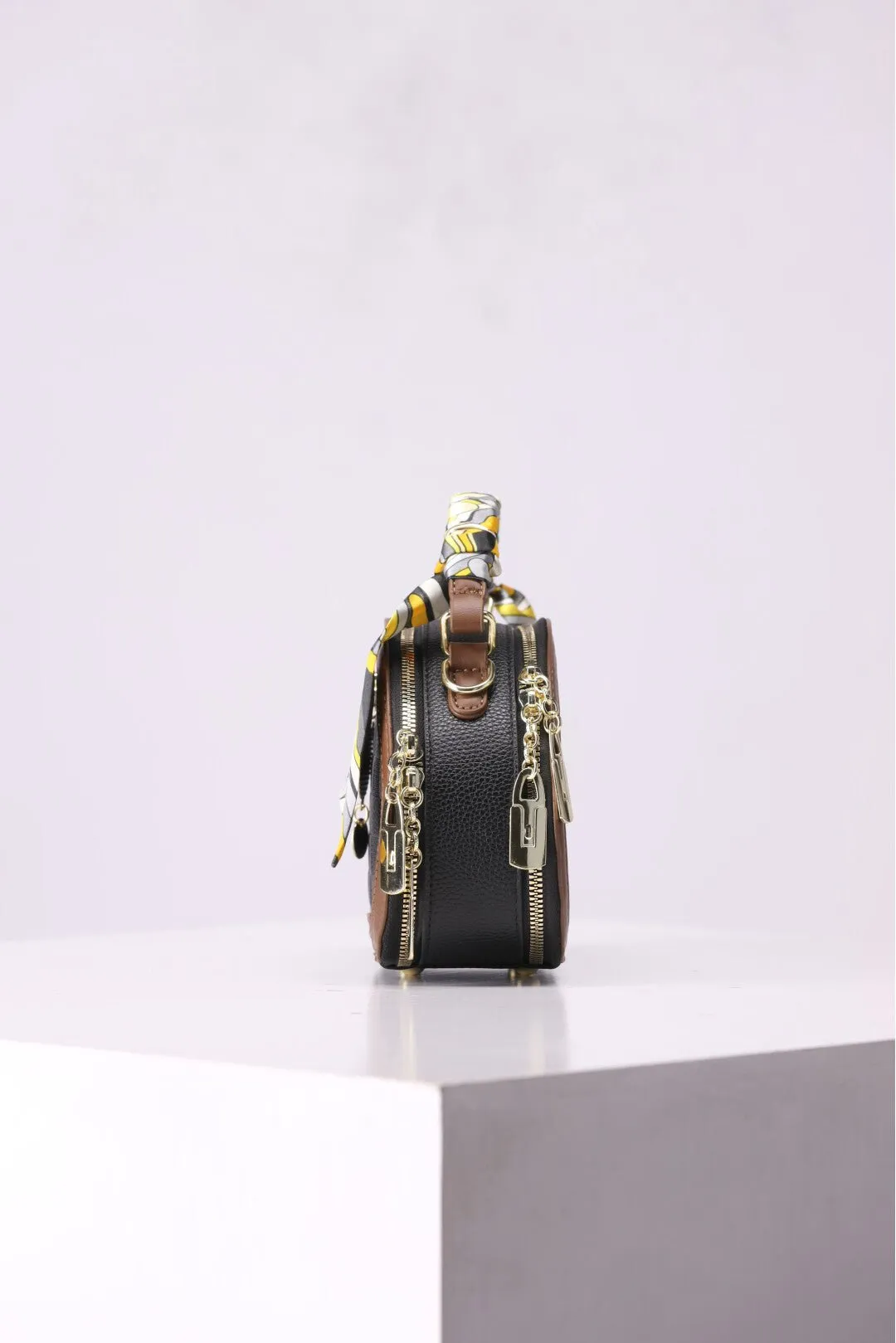 Graphic Scarf Decor Satchel Bag
