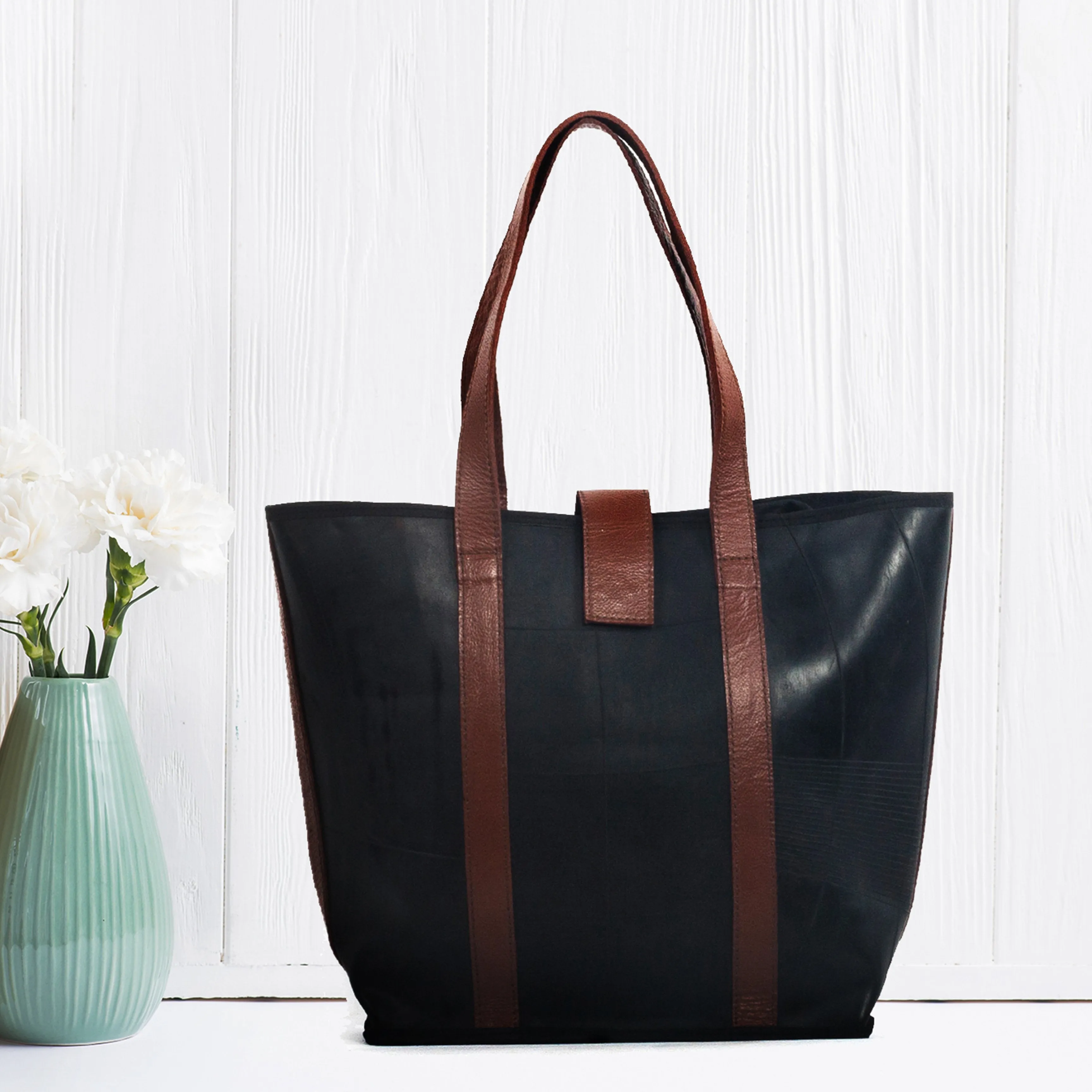 Tube Tote Bag